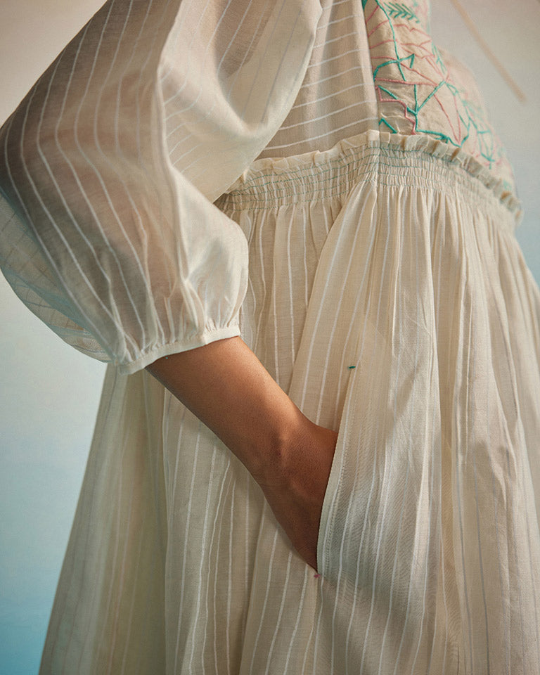 Hakanai Square Sleeve Top TOPS Ahmev