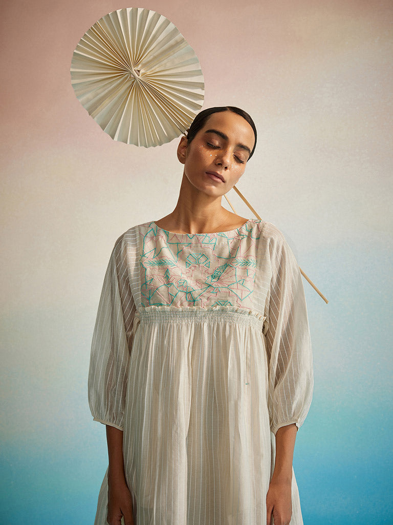 Hakanai Square Sleeve Top TOPS Ahmev