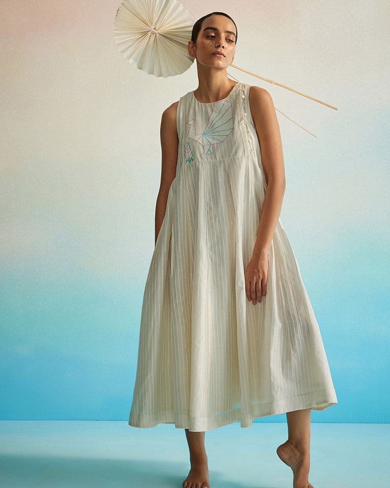 Utsuroi Halter Dress DRESSES Ahmev