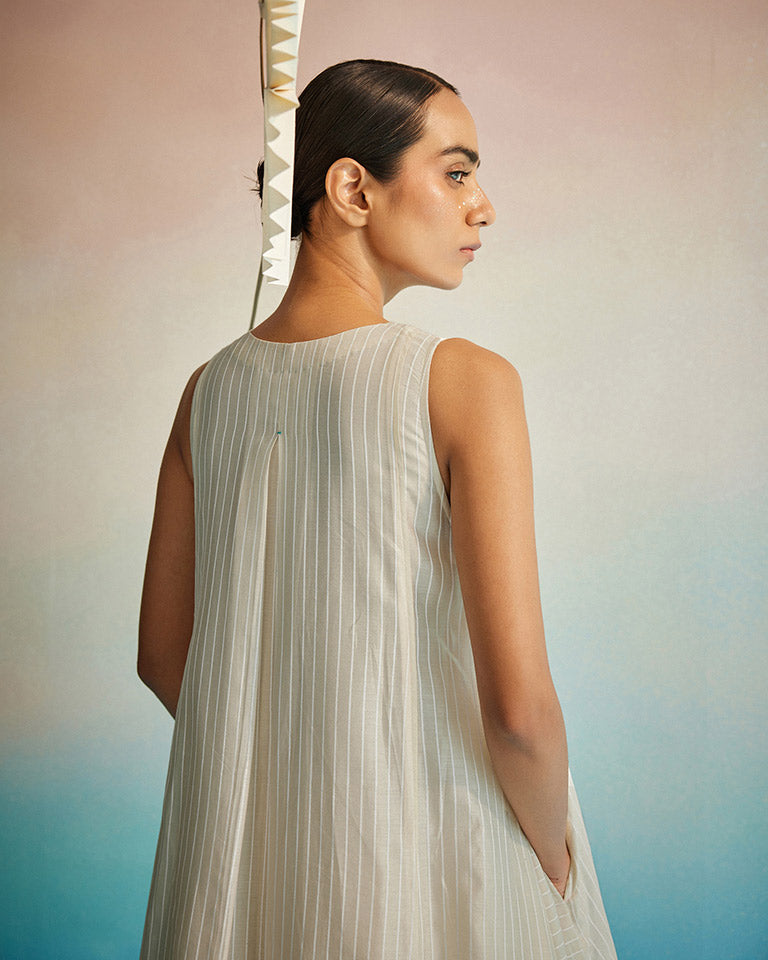 Utsuroi Halter Dress DRESSES Ahmev
