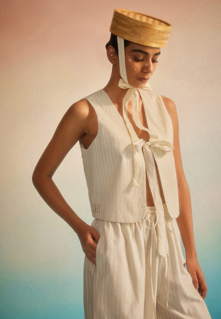 Orimi Reversible Vest JACKETS Ahmev