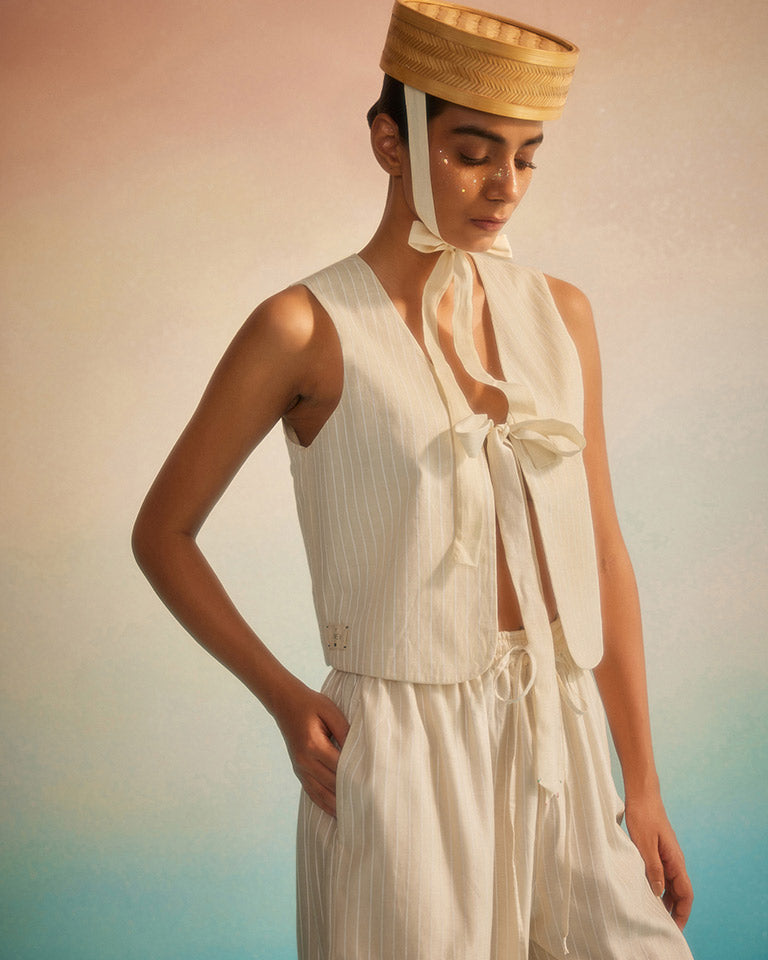 Orimi Reversible Vest JACKETS Ahmev