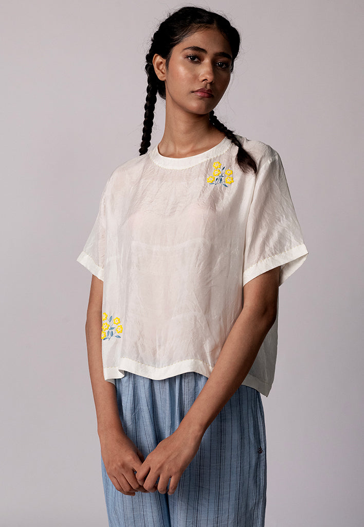 Tara T-Shirt TOPS IKKIVI