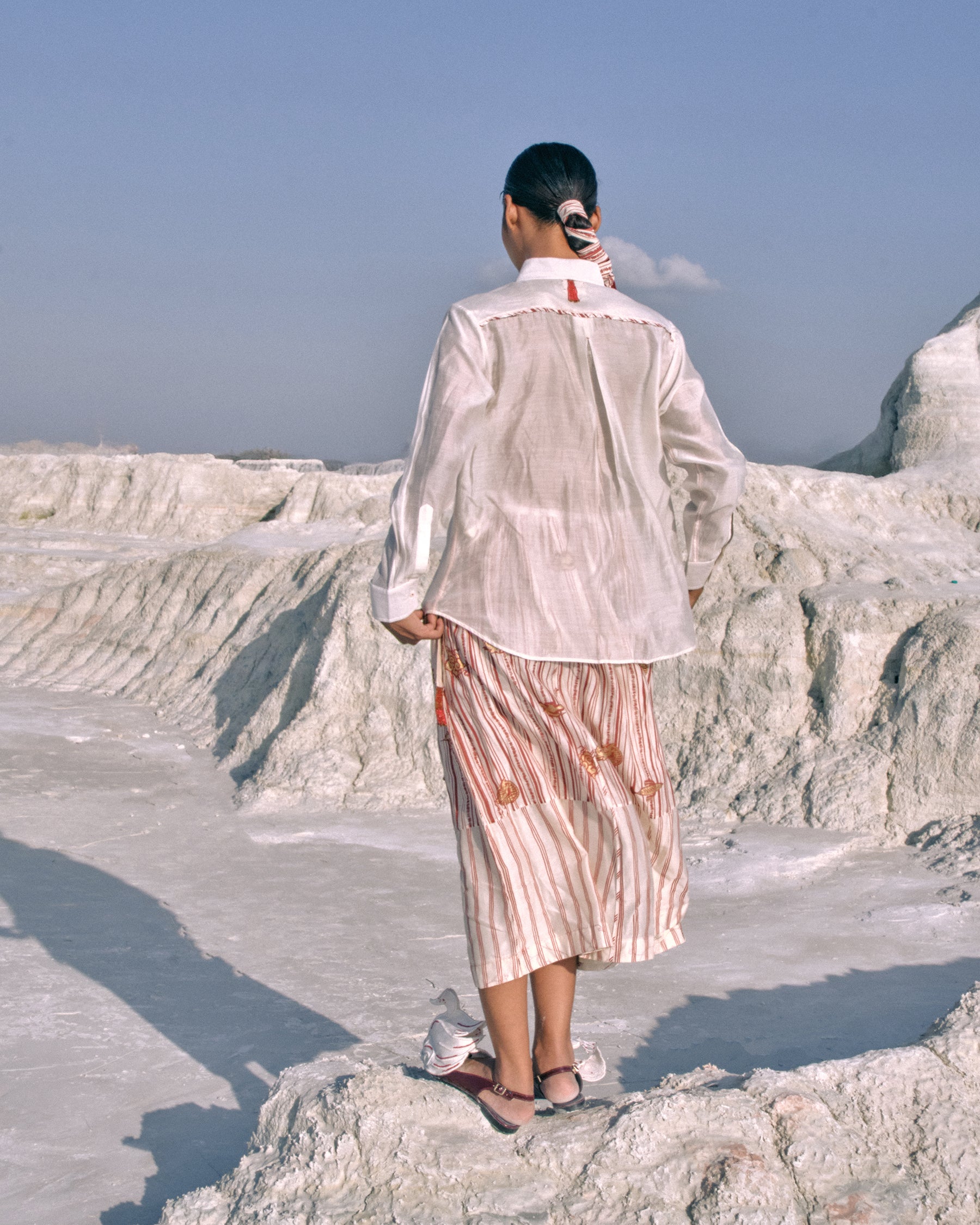Lwin Classic Lace Shirt TOPS Ahmev