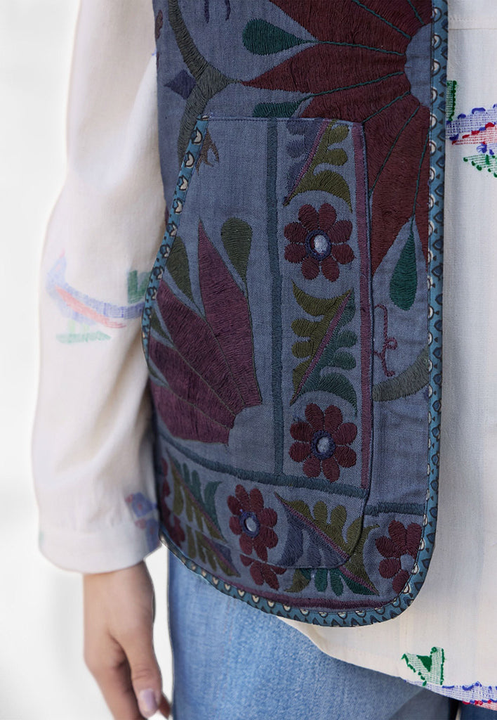 Naz Waistcoat JACKETS IKKIVI