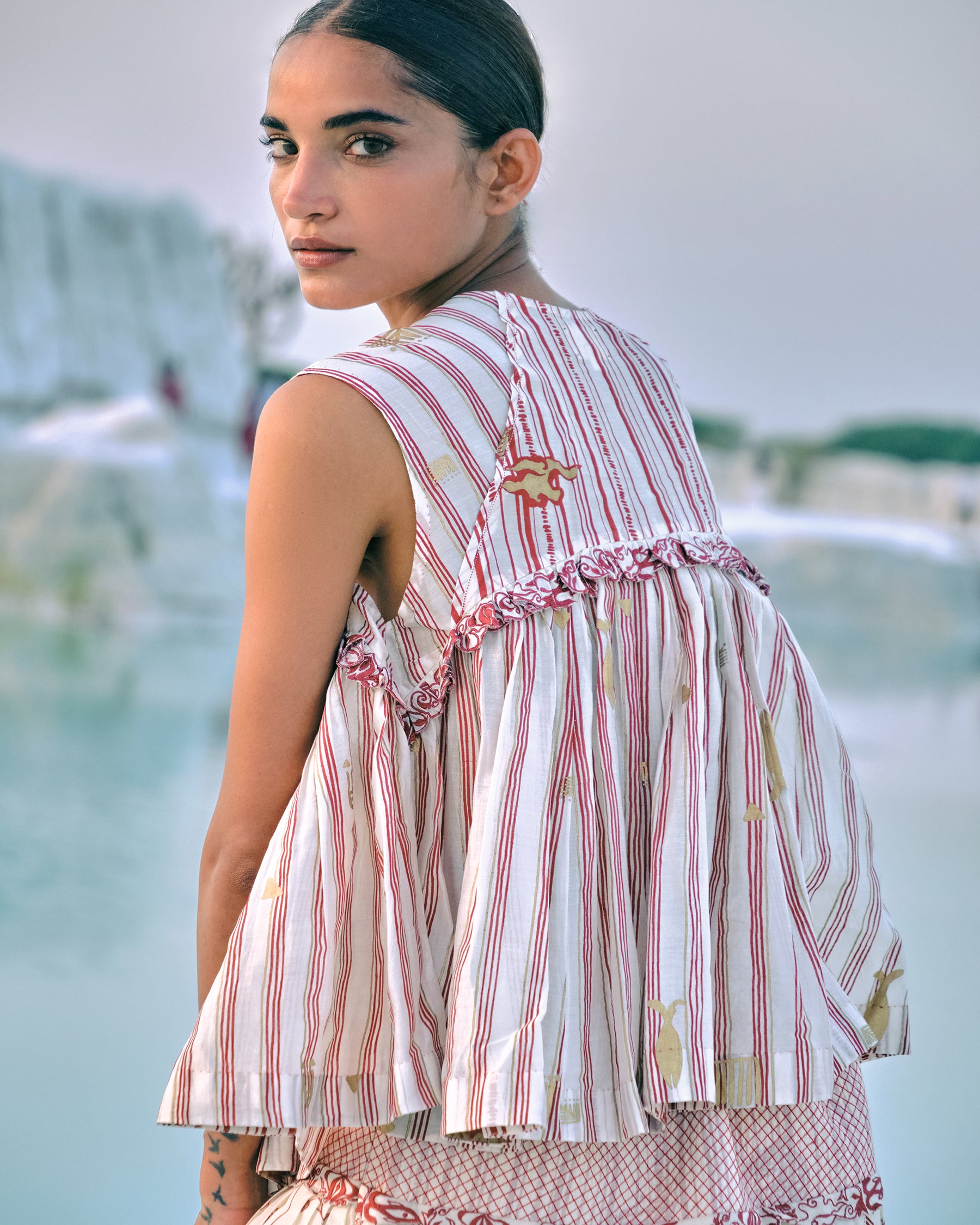 Pwint Tie-Up Top TOPS Ahmev