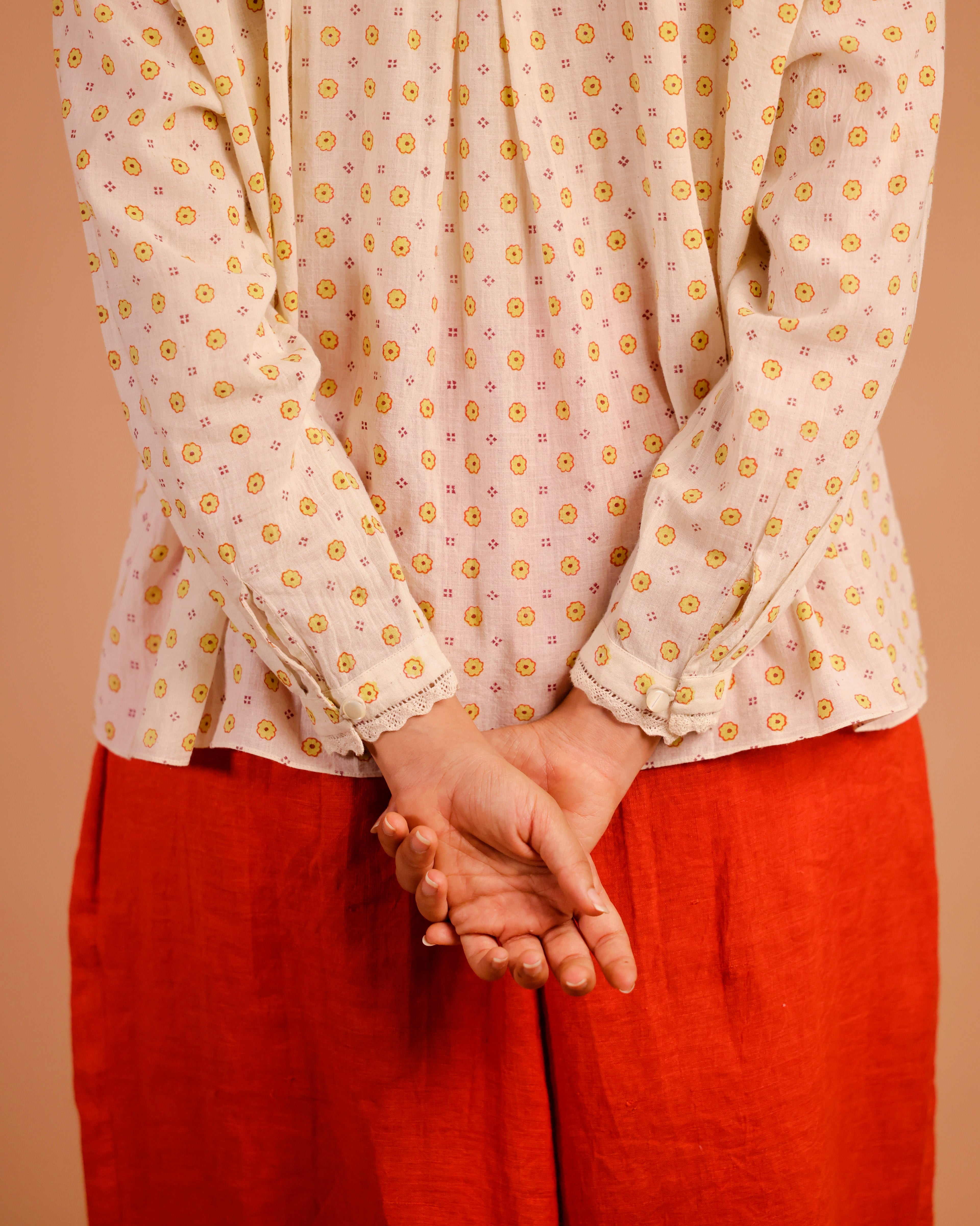Pocket Full of Posies Shirt TOPS IKKIVI