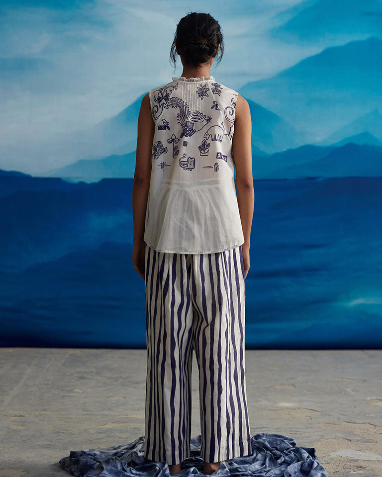 Clover Raglan Sleeve Pin Tuck Shirt TOPS Ahmev