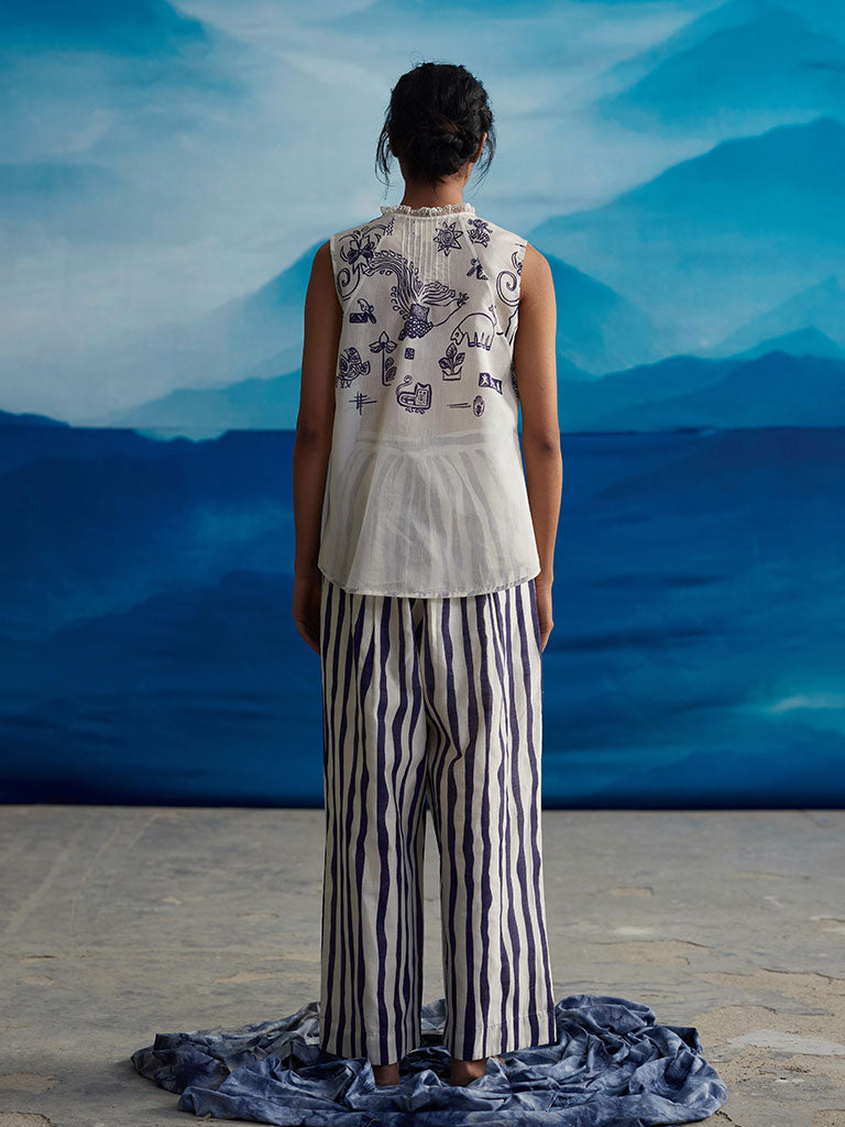 Clover Raglan Sleeve Pin Tuck Shirt TOPS Ahmev