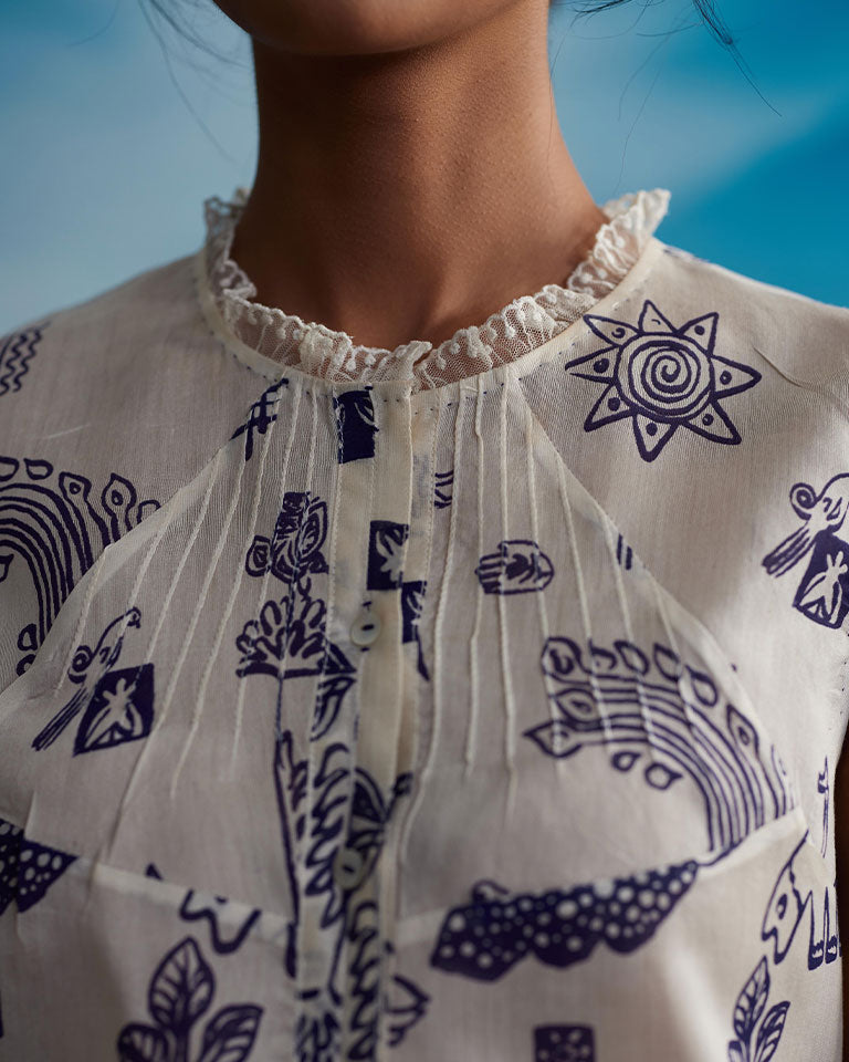 Clover Raglan Sleeve Pin Tuck Shirt TOPS Ahmev