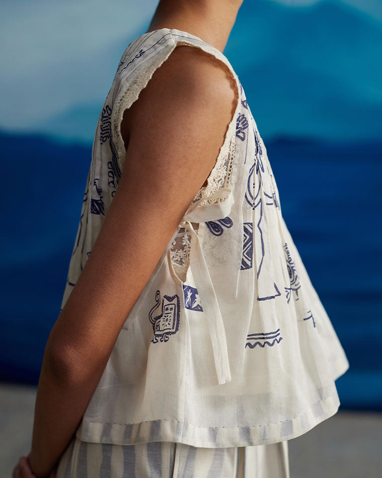 Calantha Pleated Top TOPS Ahmev