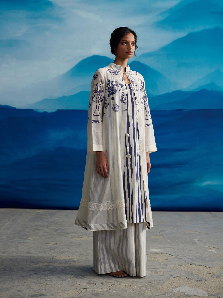 Kalina Raglan Overlay JACKETS Ahmev