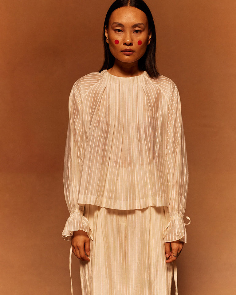 Oru Box Pleat Top TOPS Ahmev