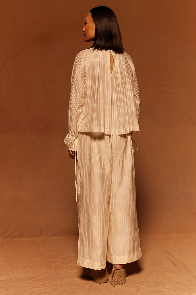 Oru Box Pleat Top TOPS Ahmev