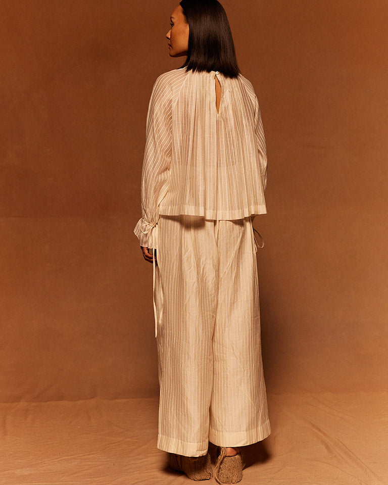 Oru Box Pleat Top TOPS Ahmev