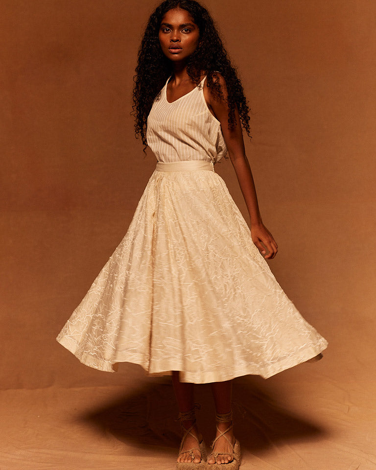 Muryo Emroidered Skirt BOTTOMS Ahmev