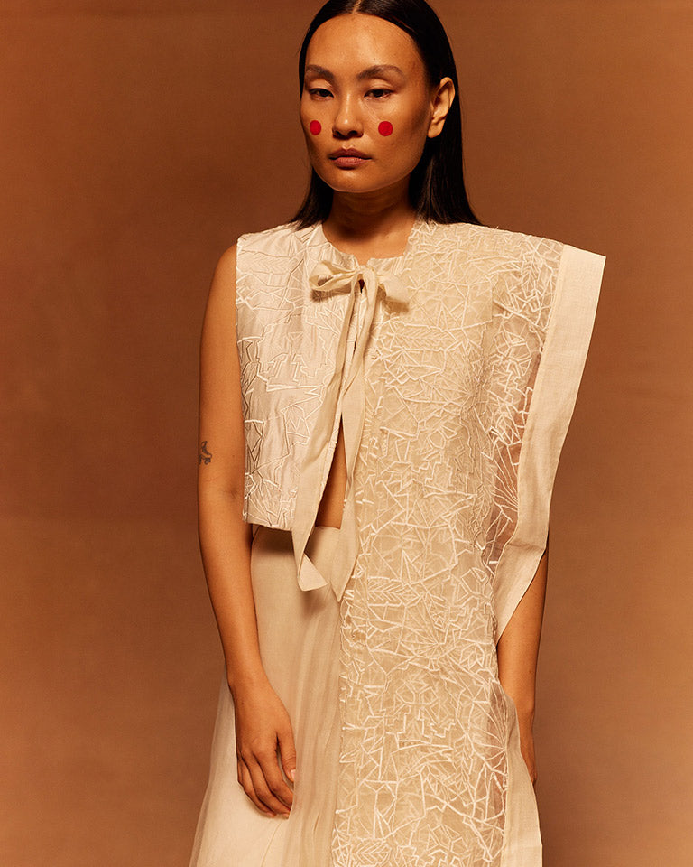 Sachi Embroidered Jacket JACKETS Ahmev