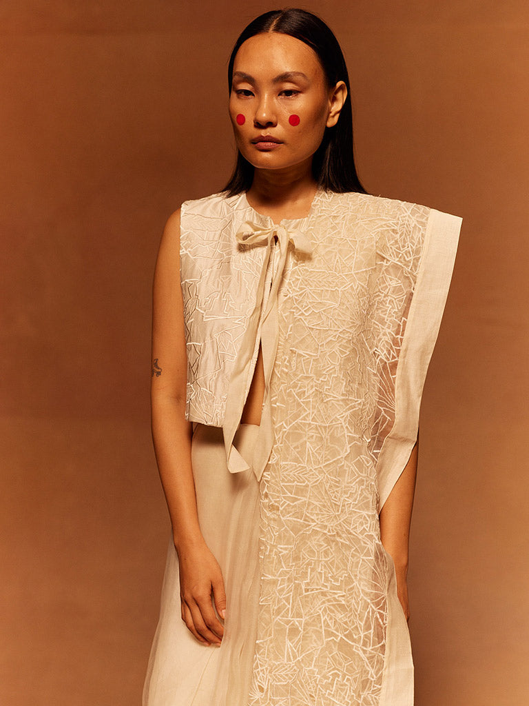 Sachi Embroidered Jacket JACKETS Ahmev