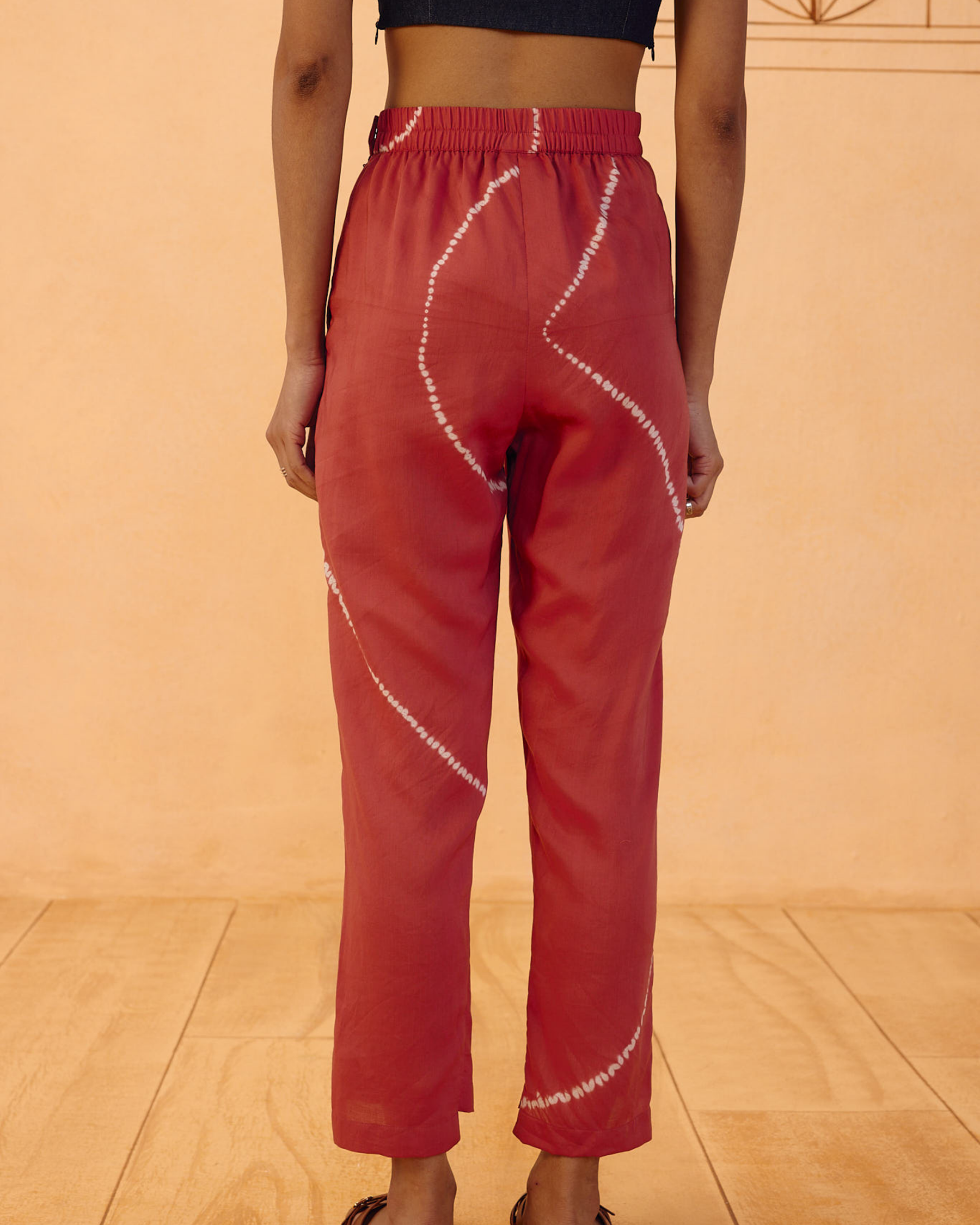 Balance Lyocell Trousers BOTTOMS SUI