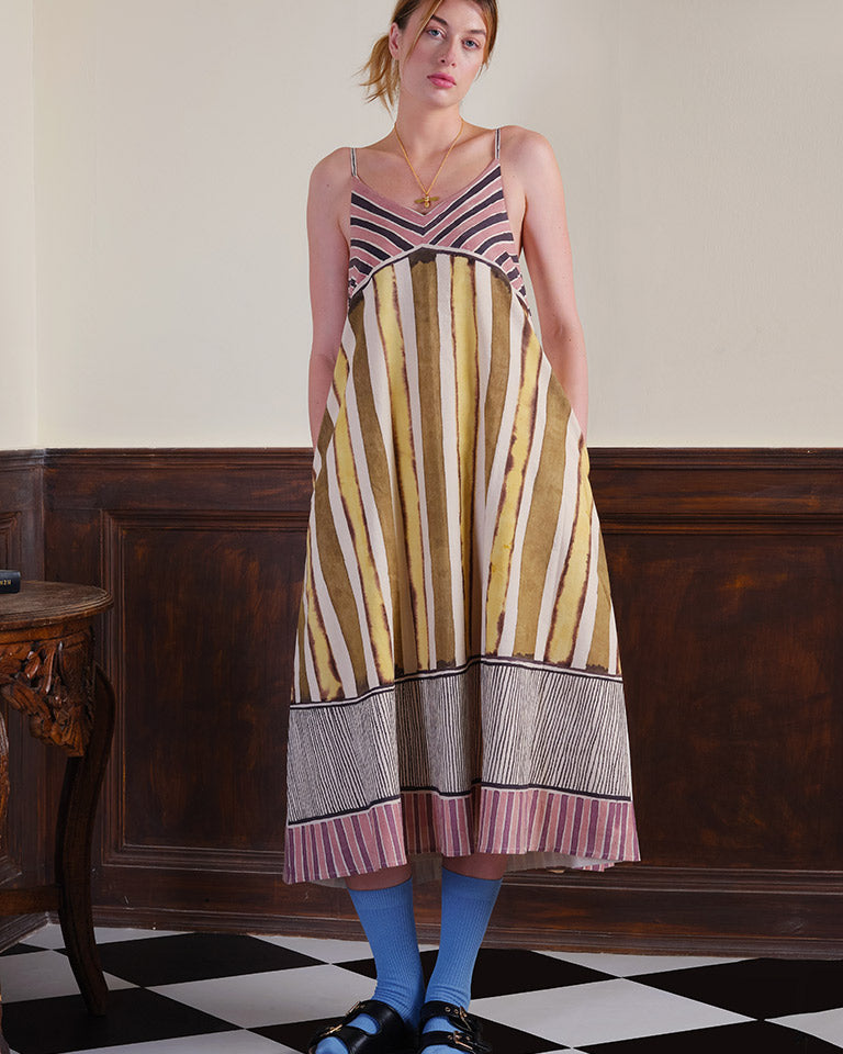 Lost In The Meadow Dress DRESSES IKKIVI