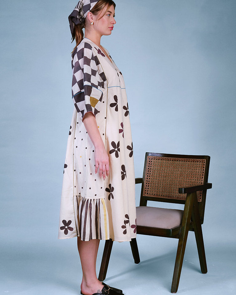 A Pause In The Story Dress DRESSES IKKIVI