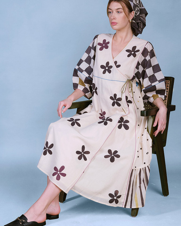 A Pause In The Story Dress DRESSES IKKIVI