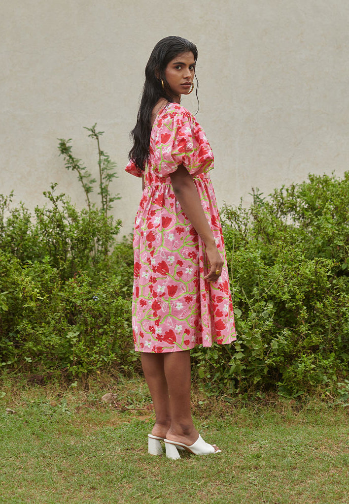 Le Blush Fleur Pleated Midi Dress DRESSES Khajoor