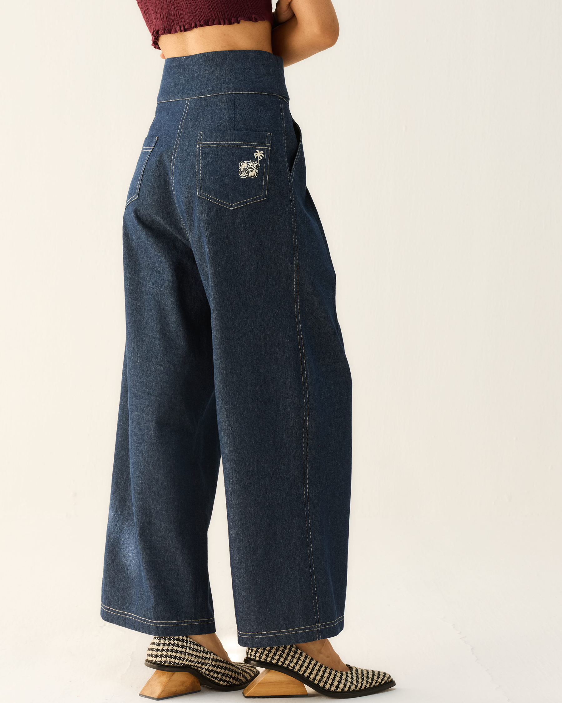 Flow Free Sustainable Denim Jeans BOTTOMS SUI