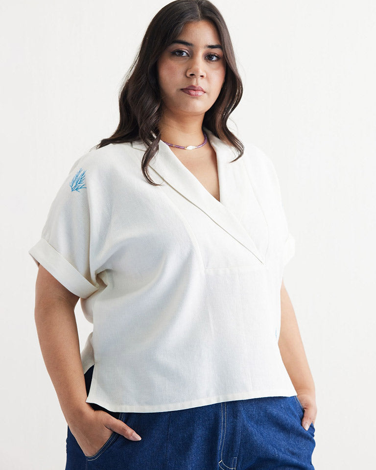 Free As The Ocean Top TOPS SUI