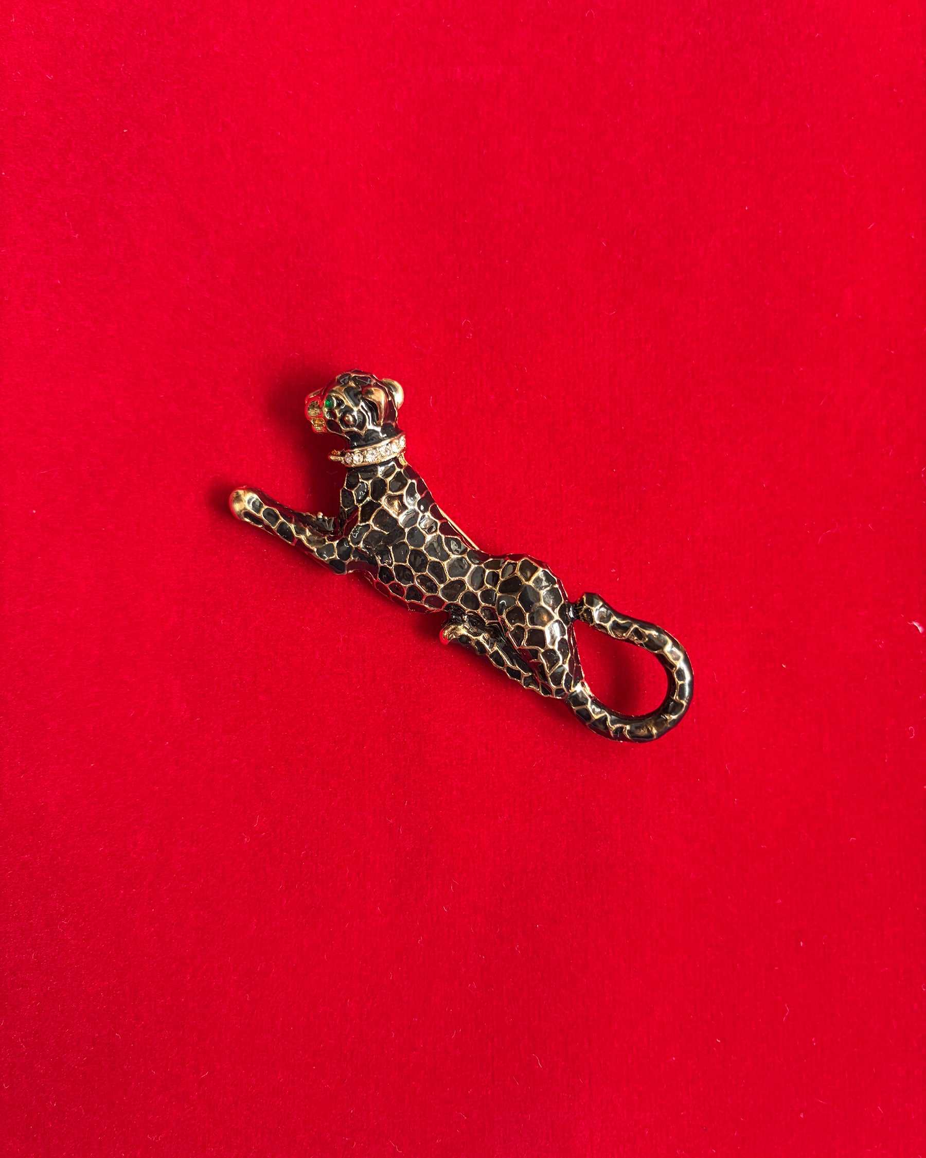 Bling On Spot Brooch ACCESSORIES IKKIVI
