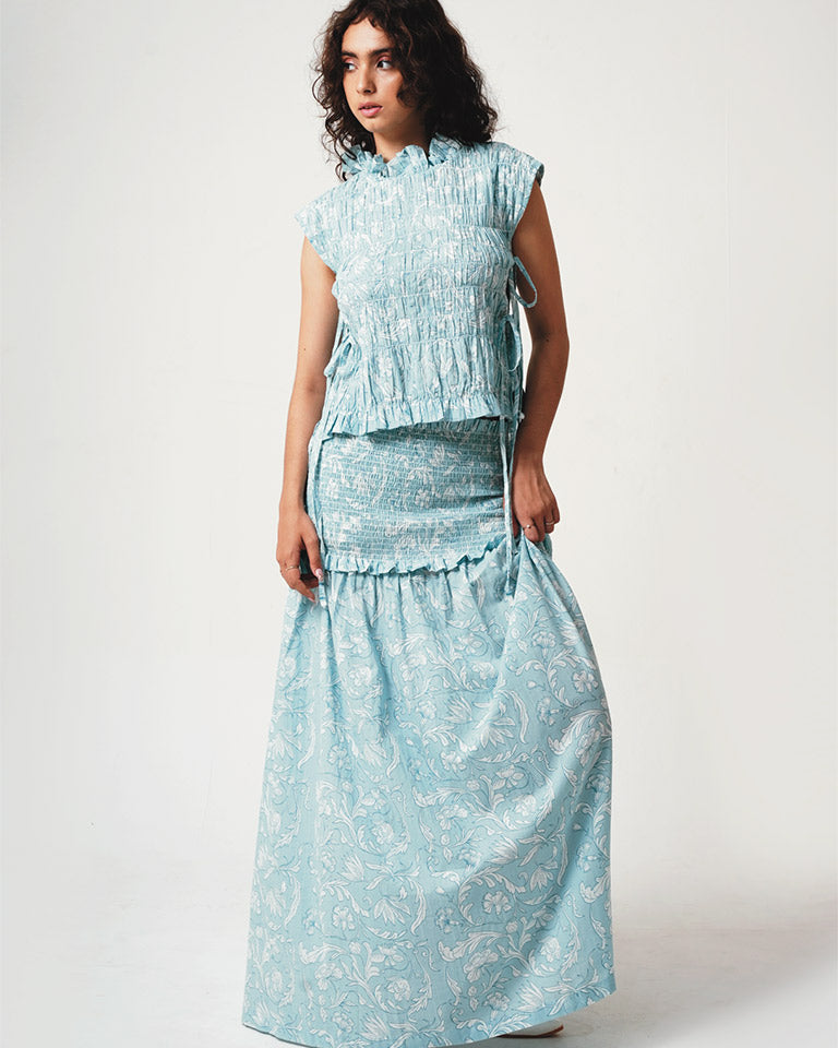 Iris Blue Top TOPS IKKIVI