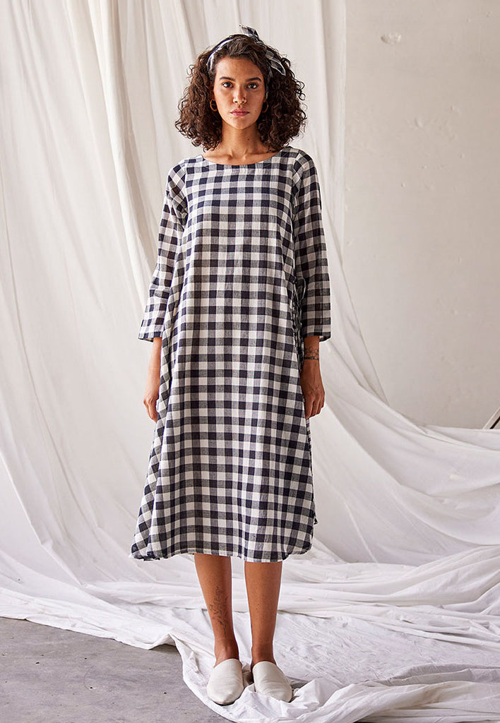 Happy Space Dress DRESSES KHARA KAPAS