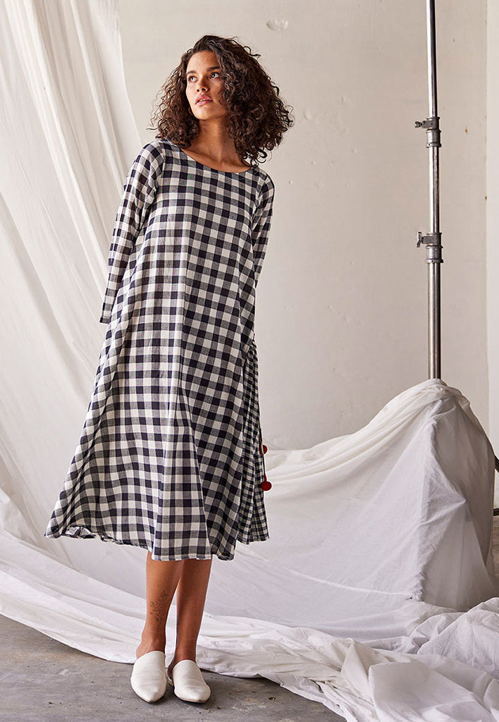 Happy Space Dress DRESSES KHARA KAPAS