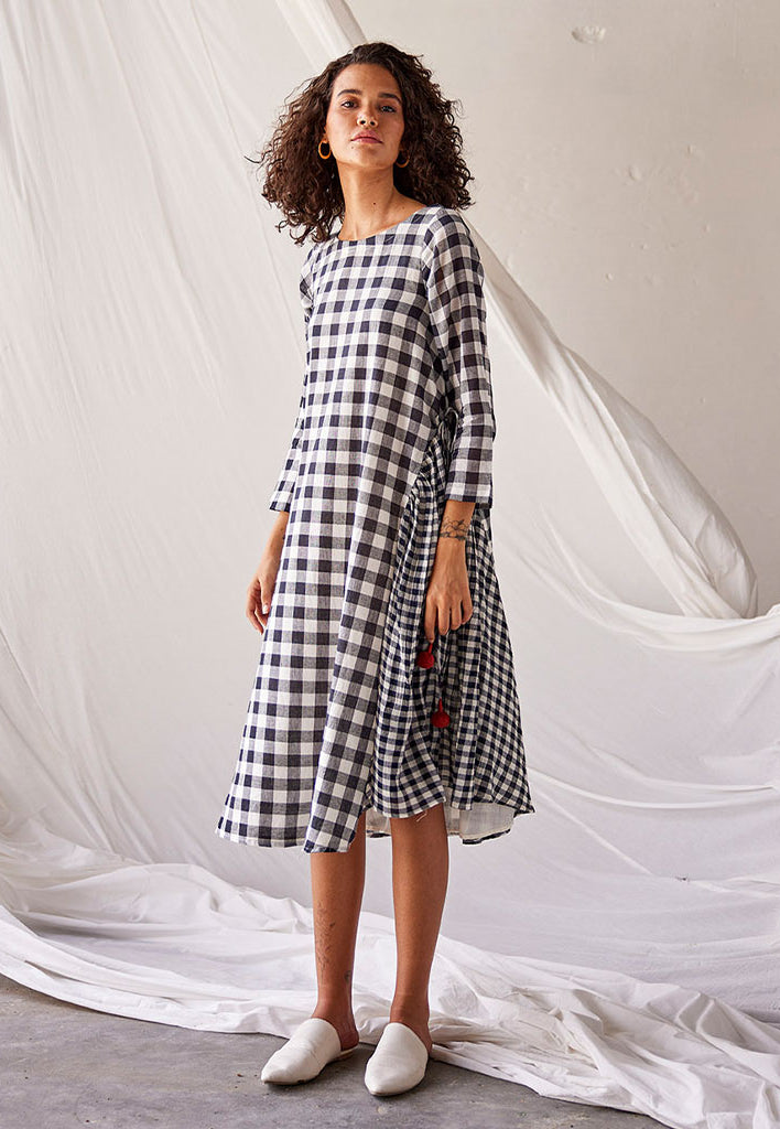 Happy Space Dress DRESSES KHARA KAPAS