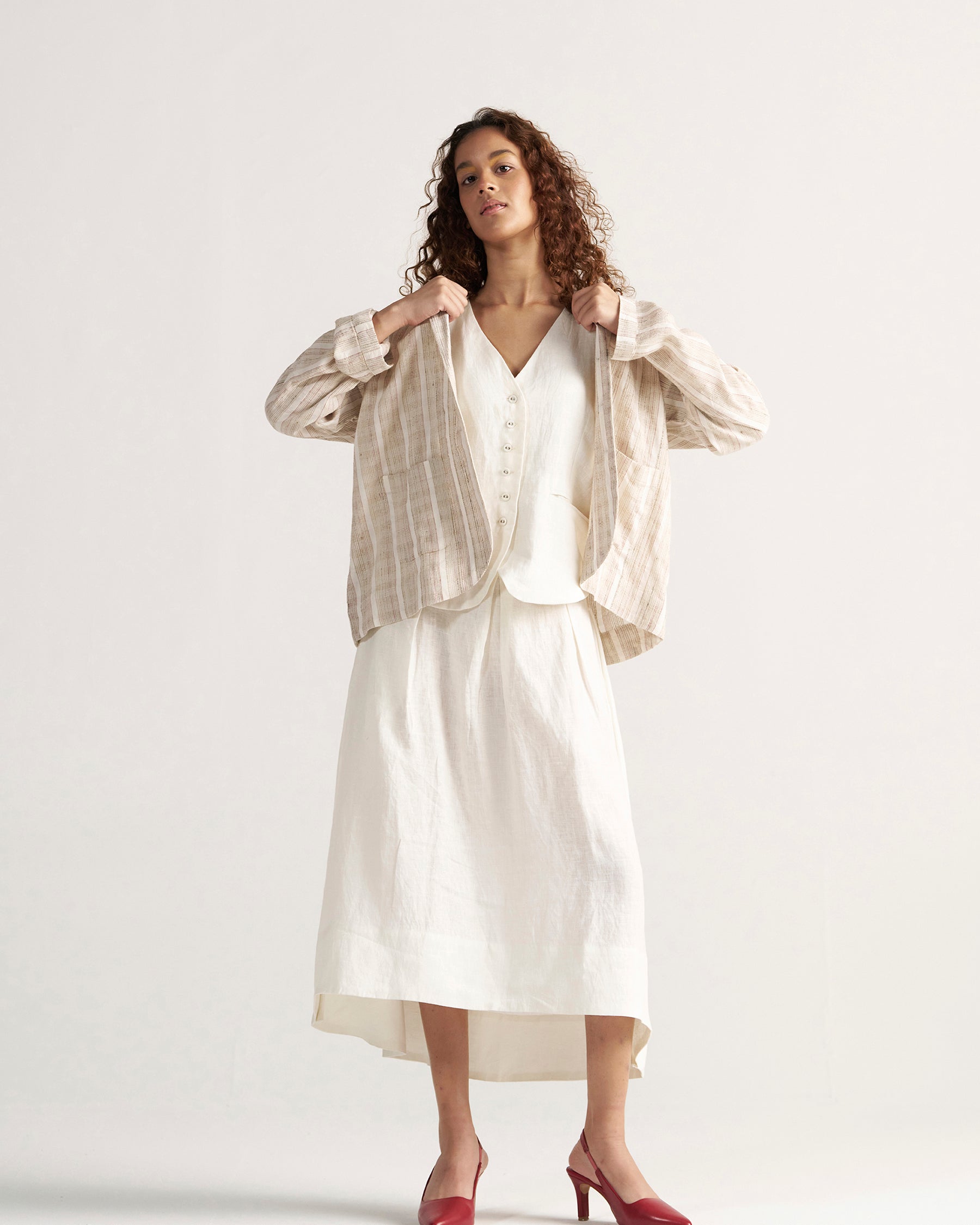 Tea Room Organic Blazer JACKETS IKKIVI