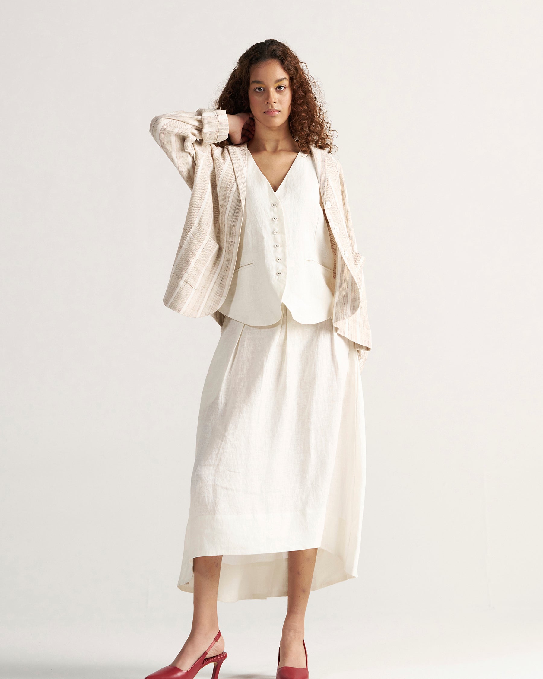 Tea Room Organic Blazer JACKETS IKKIVI