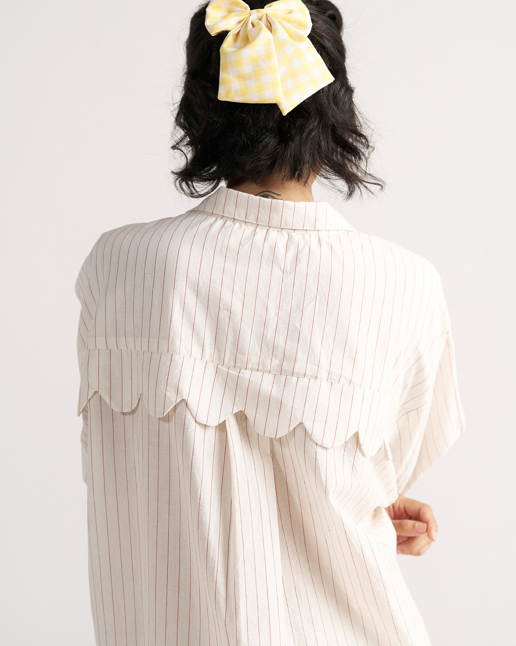 Sunday Classic Old Page Shirt TOPS IKKIVI