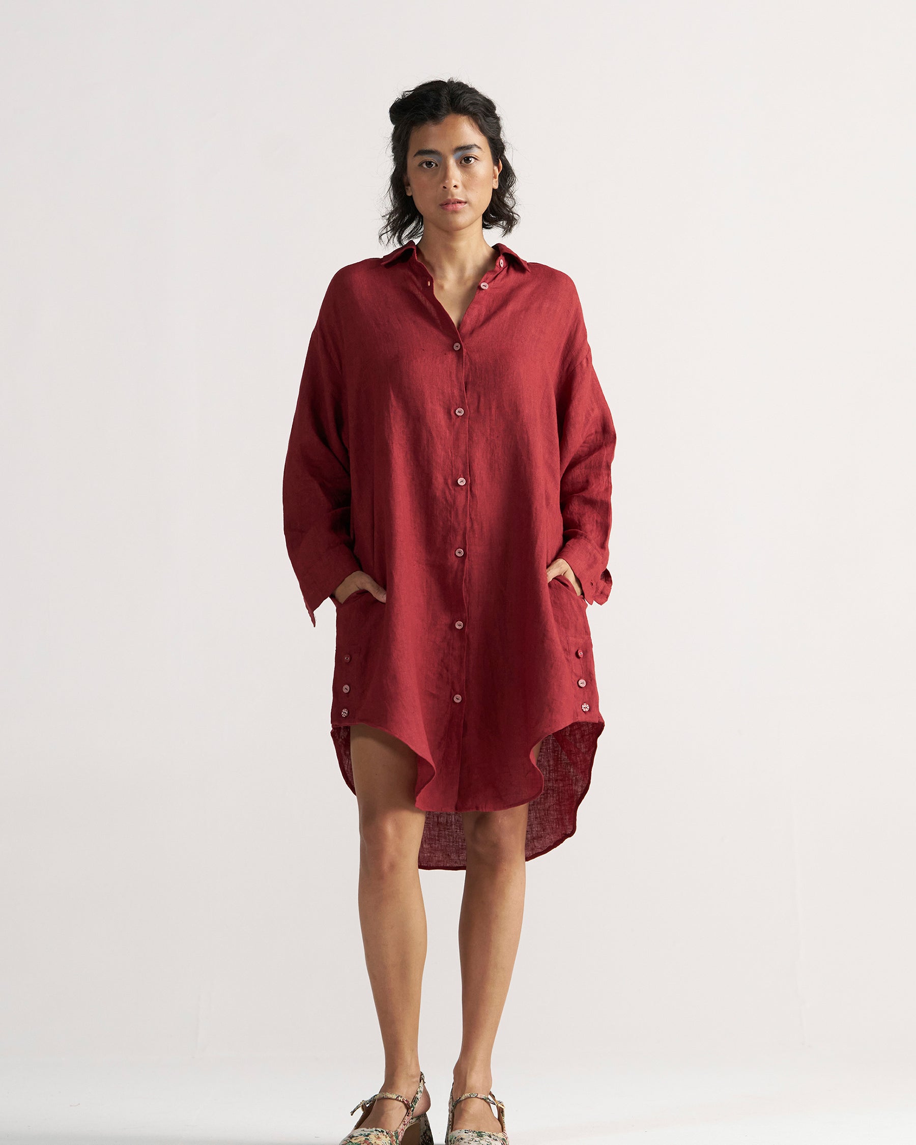 Sunday Classic Crimson Shirt TOPS IKKIVI