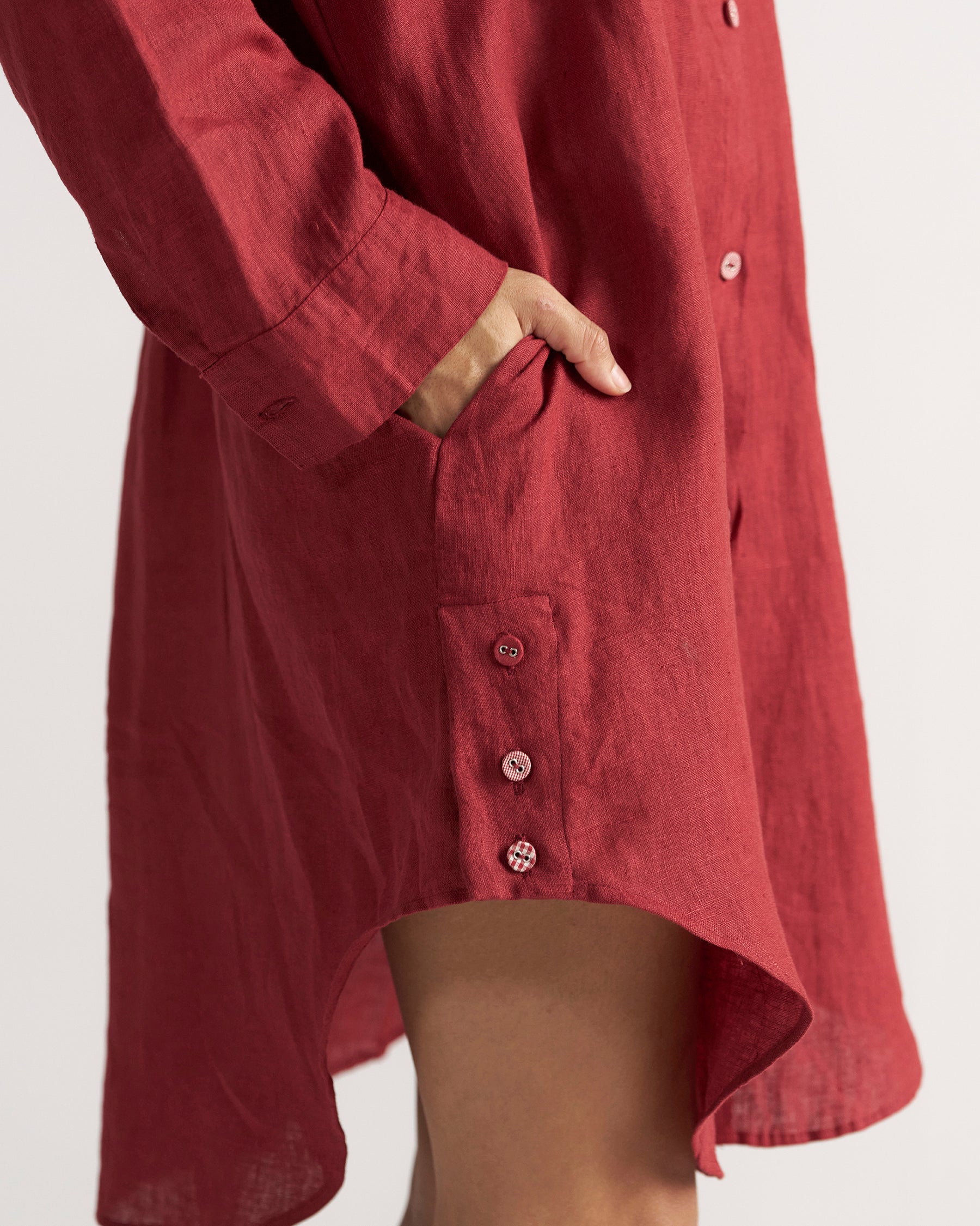 Sunday Classic Crimson Shirt TOPS IKKIVI