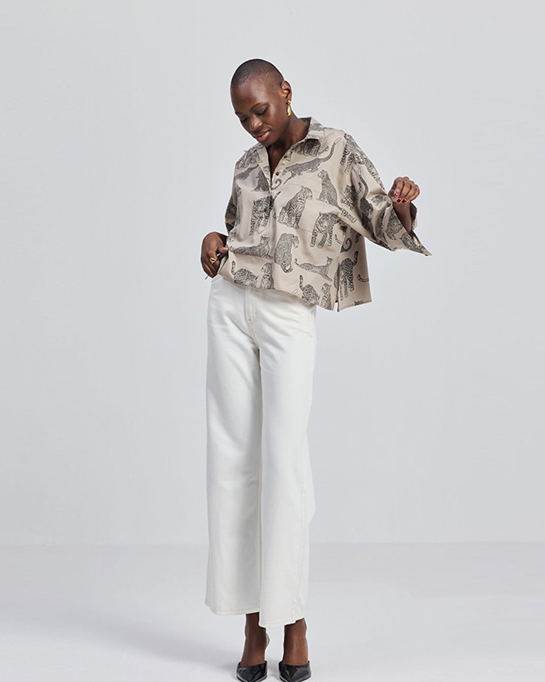 Oversized Cropped Animal Print Shirt TOPS Reistor