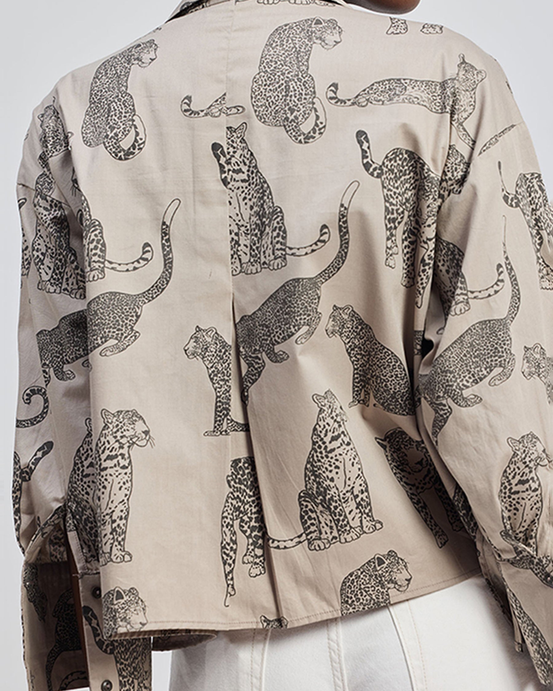 Oversized Cropped Animal Print Shirt TOPS Reistor