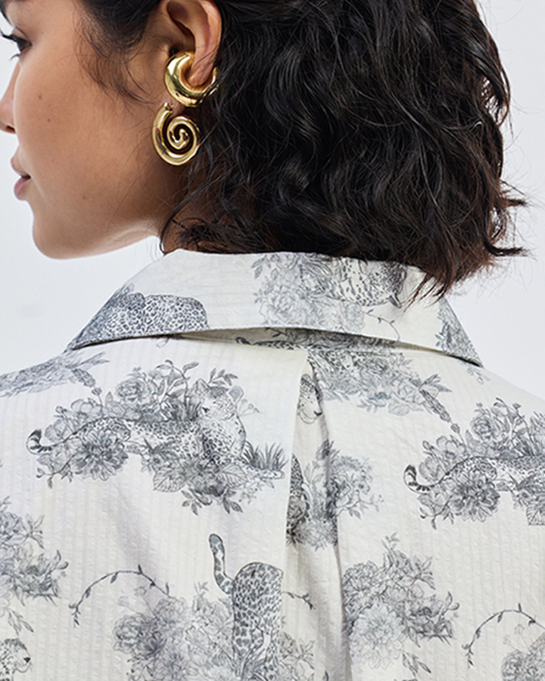 Oversized High Low Animal Print Shirt TOPS Reistor