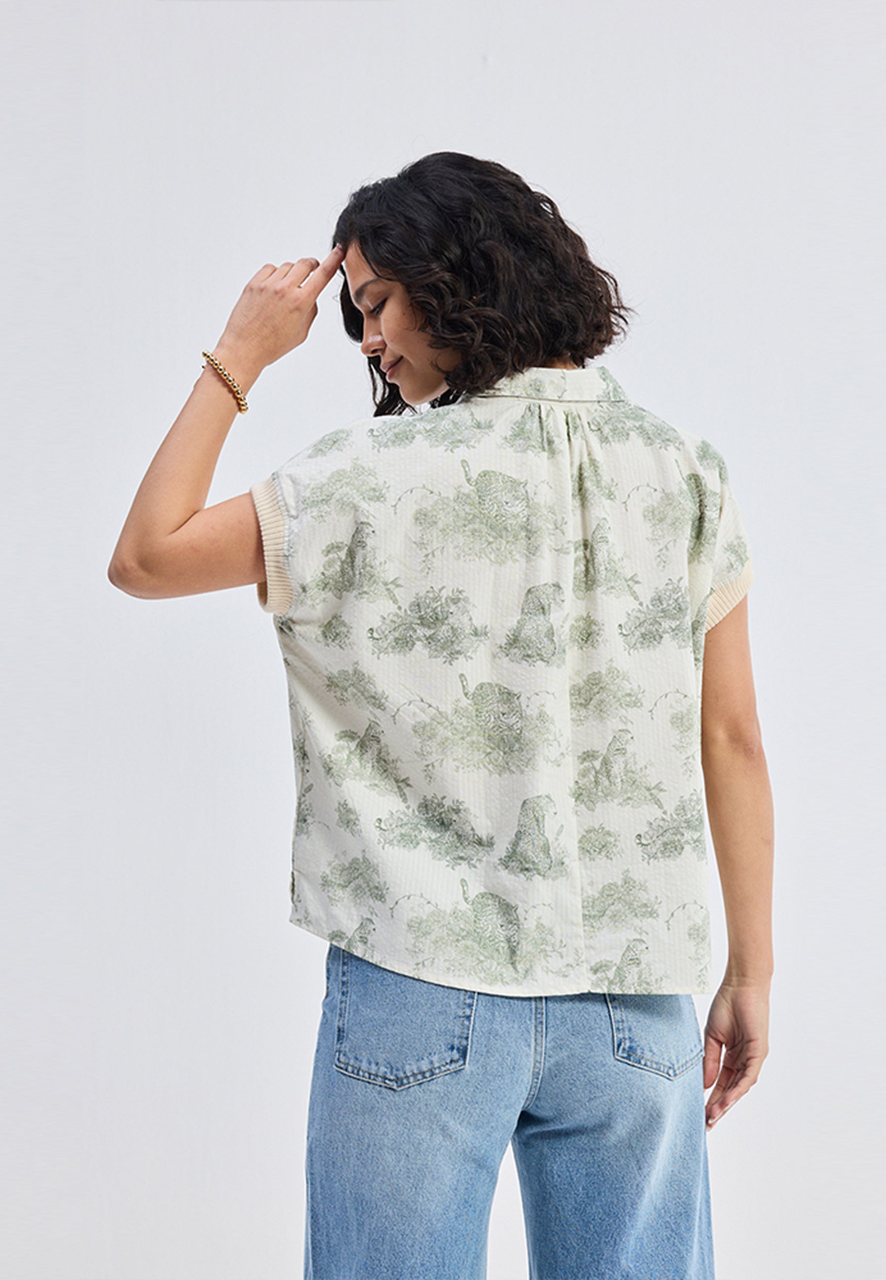 Relaxed Fit Button Down Animal Print Shirt TOPS Reistor