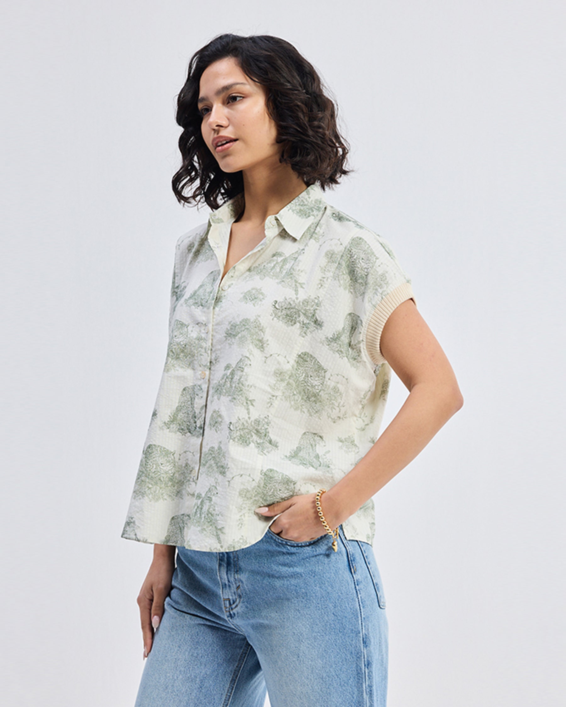 Relaxed Fit Button Down Animal Print Shirt TOPS Reistor
