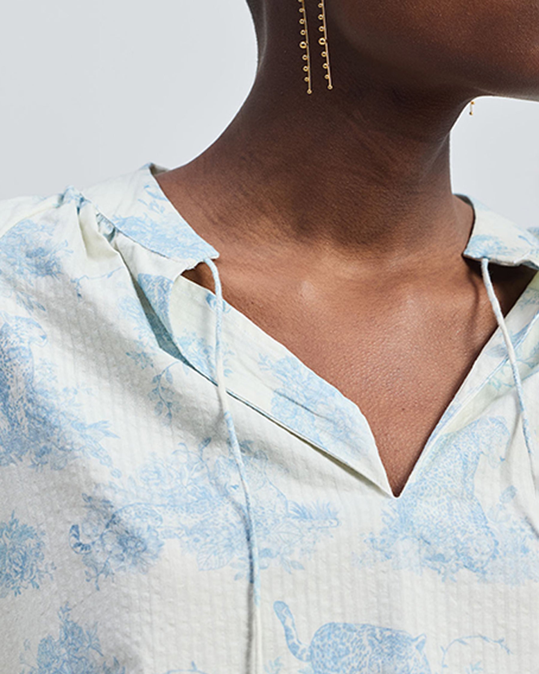 Relaxed Fit Drawstring Shirt TOPS Reistor