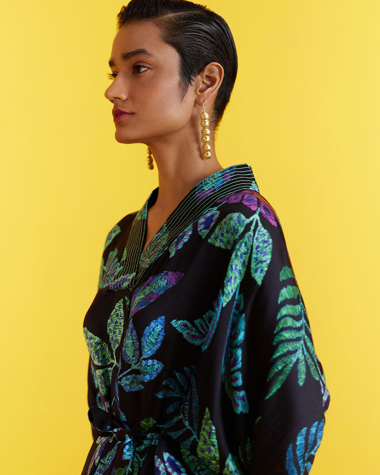 Black Jungle Kaftan JACKETS IKKIVI