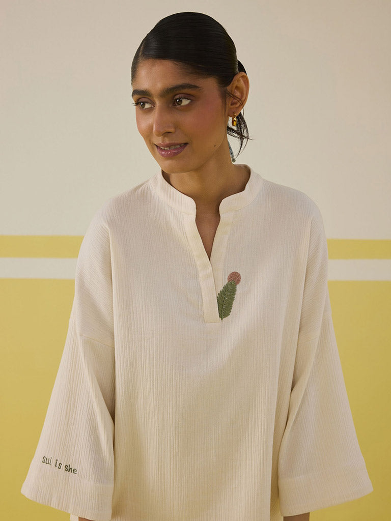 She Is Sunshine Top TOPS SUI