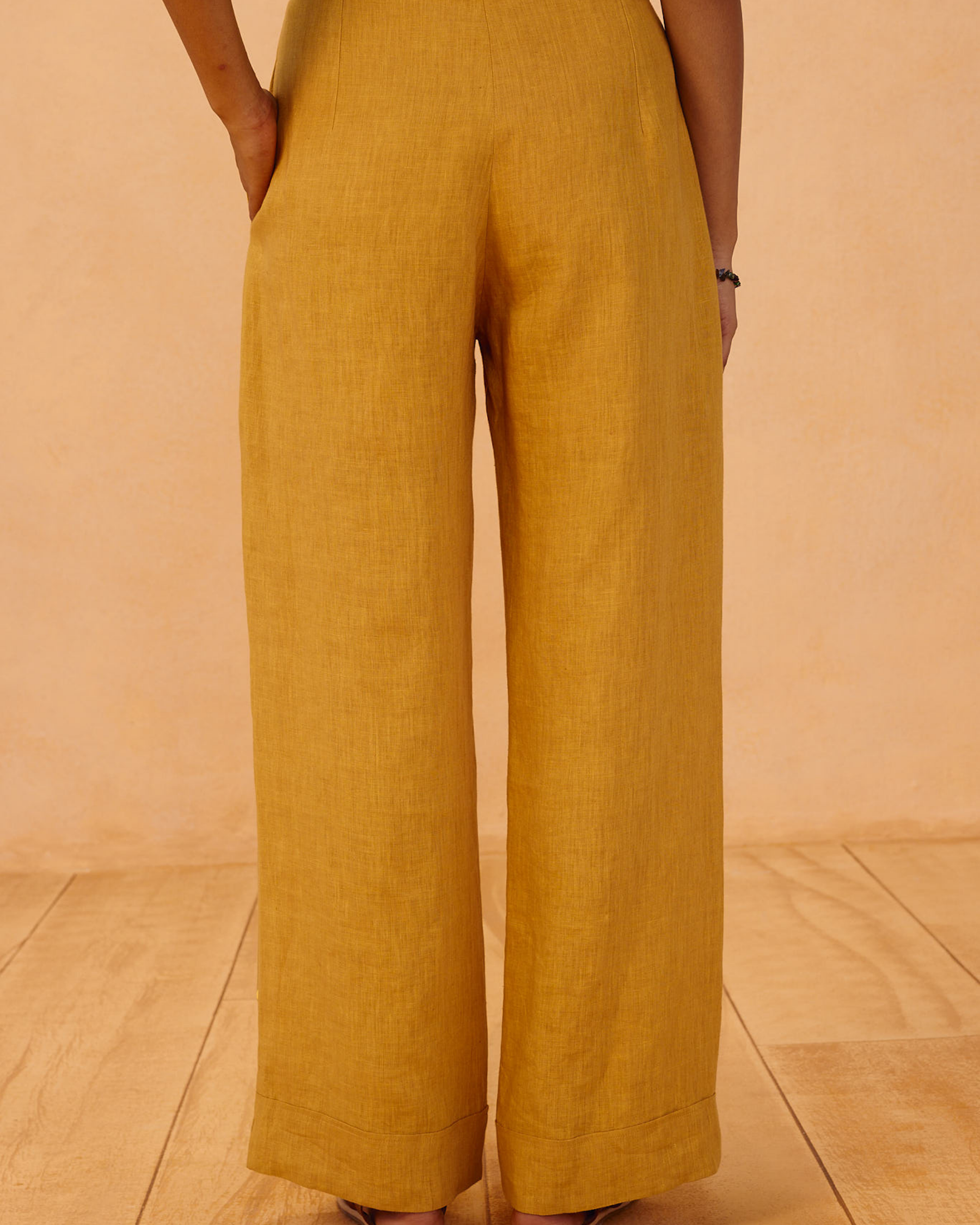 The Ghar Linen Trousers BOTTOMS SUI