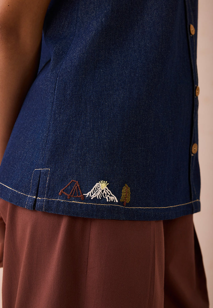 The Mountain Denim Sleeveless Shirt TOPS SUI