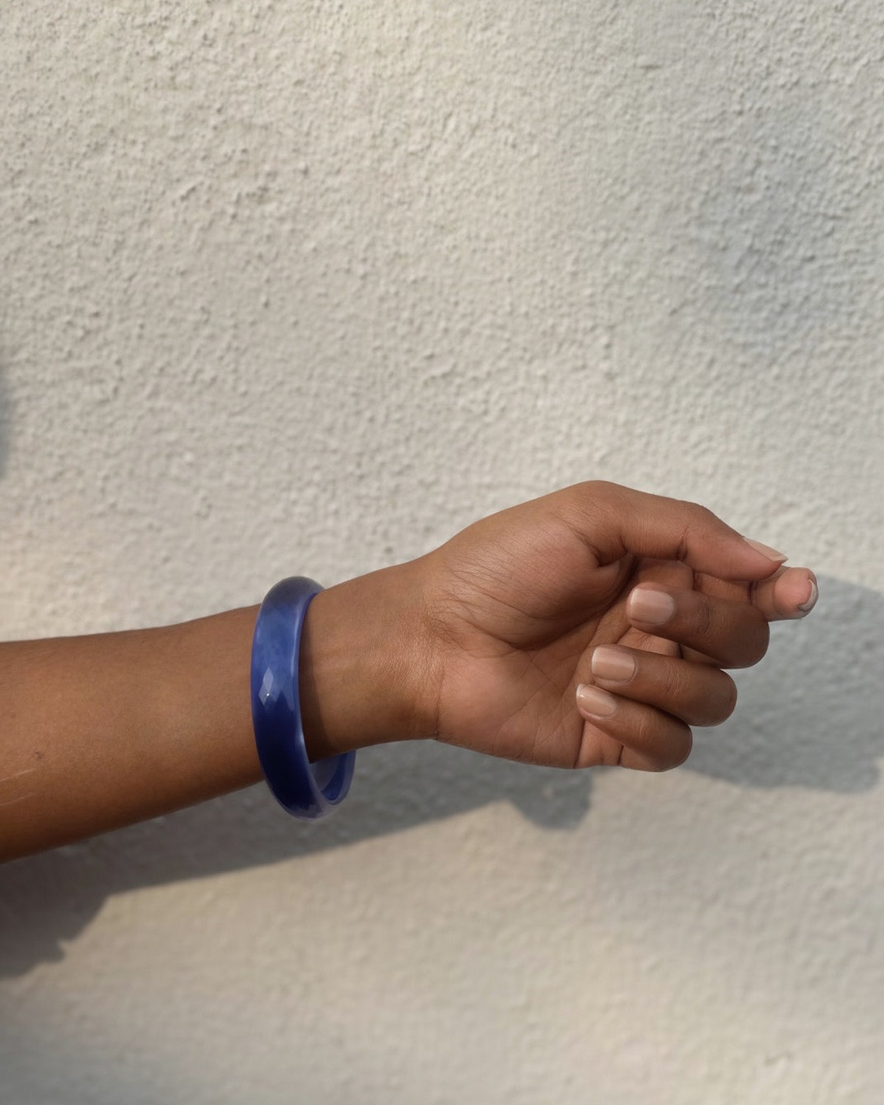 Crystal Cut Slim Electric Blue Bangle ACCESSORIES IKKIVI